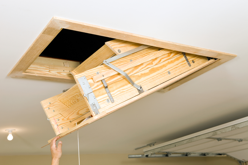 Dachbodentreppe einbauen lassen » Die Vorteile