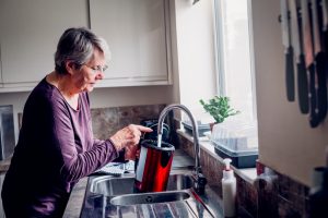 Wasserkocher entkalken Hausmittel