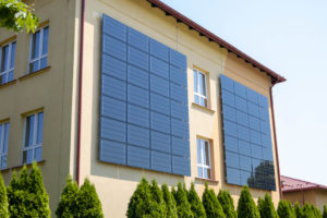photovoltaik-an-hauswand