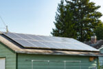 solaranlage-auf-garagendach